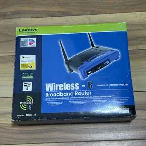Linksys Wireless-B 2.4GHz 802.11b Broadband Router BEFW11S4 Open Box